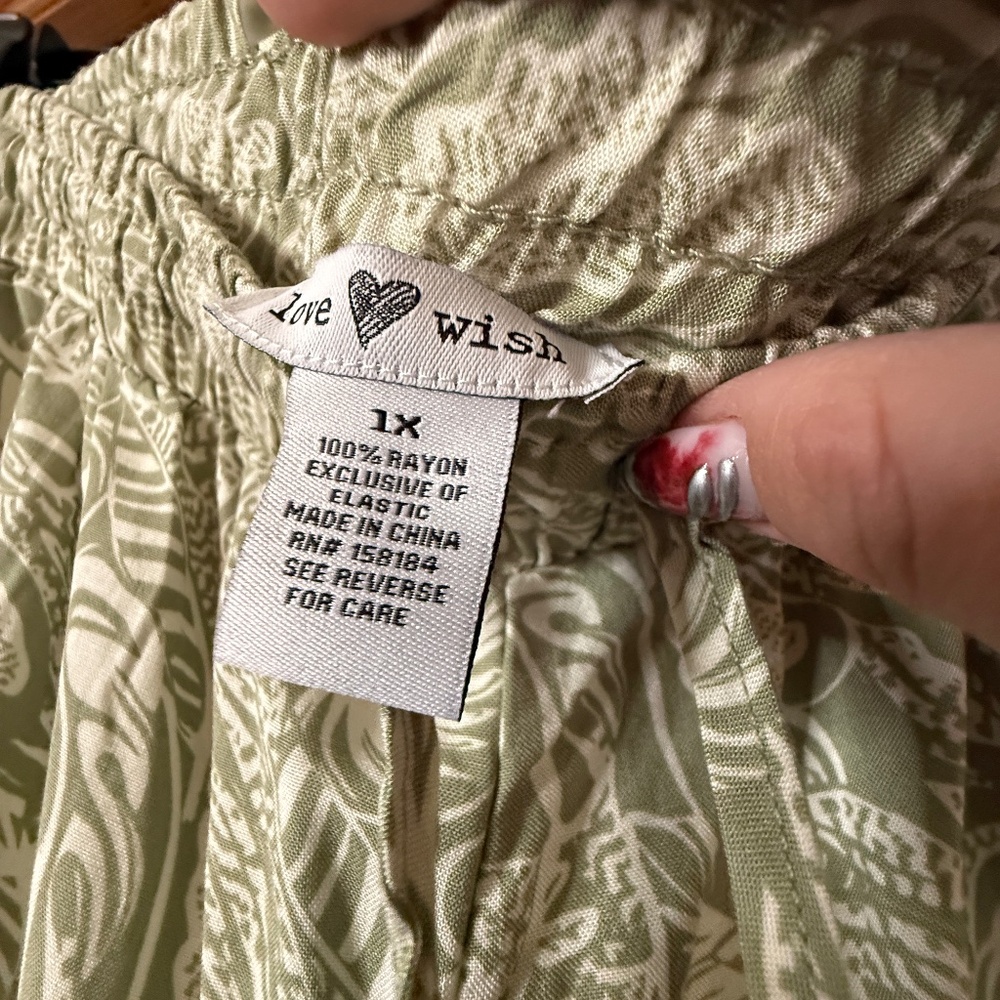 flowy olive green paisley beach pants 1X - Picture 4 of 4